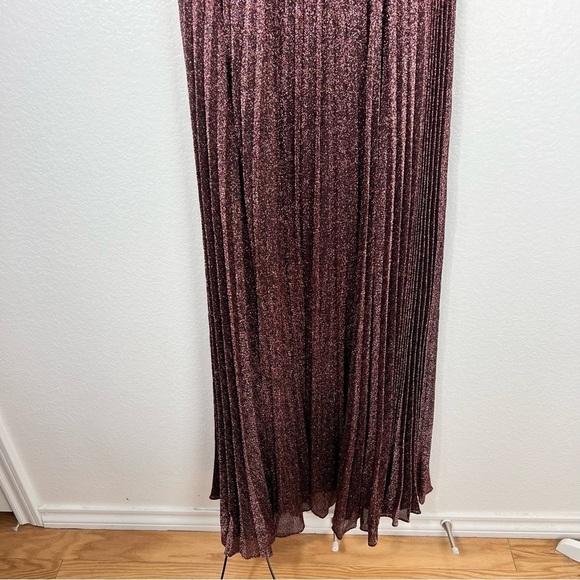 BCBGMAXAZRIA Yasmin One Shoulder Pleated Metallic Evening Gown size M - Picture 6 of 10